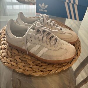 Adidas Sambas Beige Sneakers women’s or men’s nude beige white